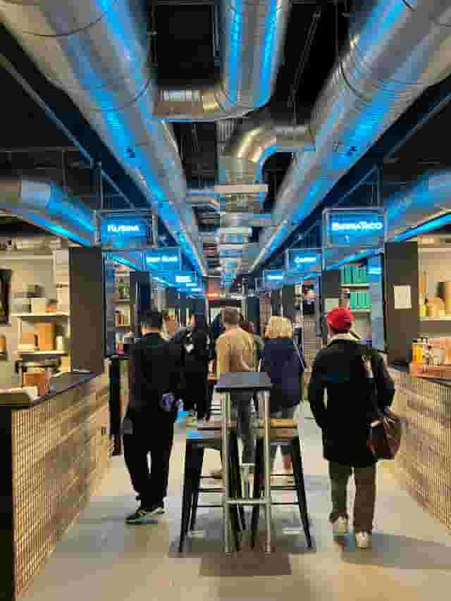 Food court
