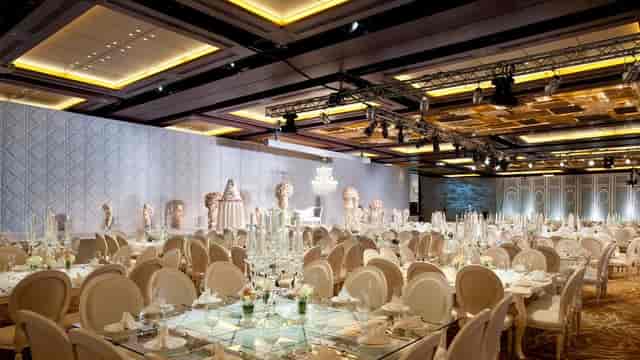 Luxury Al Baraha ballroom with elegant decor for a high-end gala or wedding reception.
