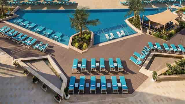 Outdoor event space at The Retreat Palm Dubai for corporate incentive receptions and breakout sessions.