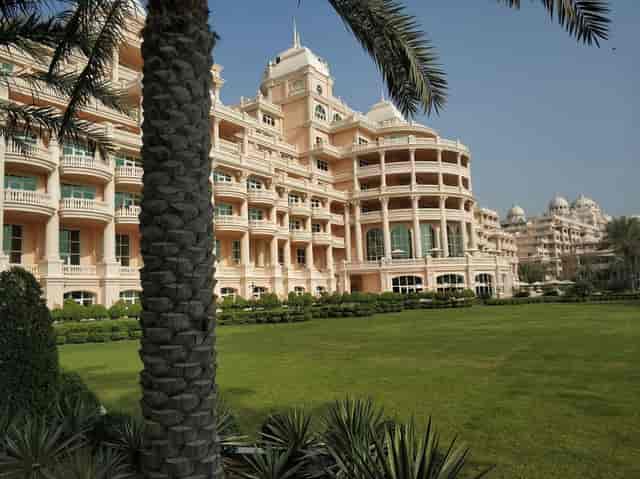 Kempinski Hotel & Residences Palm Jumeirah - >con patrikopoulos</a>