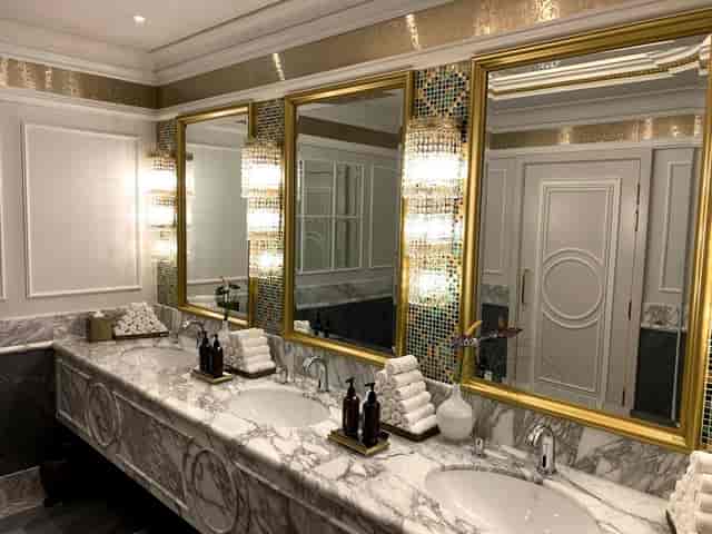 Luxury restroom at Villamore Restaurant, Kempinski Palm Jumeirah for corporate event venue sourcing.