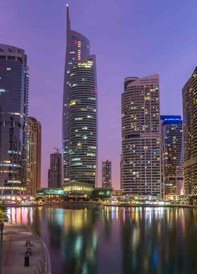 Almas Tower, Jumeirah Lakes Towers, urban citywide convention venue and corporate meeting space.