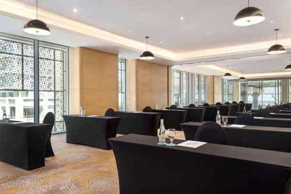 Yaqut Meeting Room