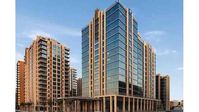 Modern Yaqut Meeting Room at Wyndham Dubai Deira for corporate events and executive retreats.