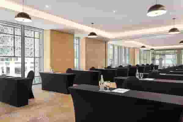 Zomorrod Meeting Room