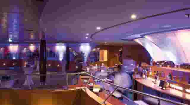 Yacht Club – Deck