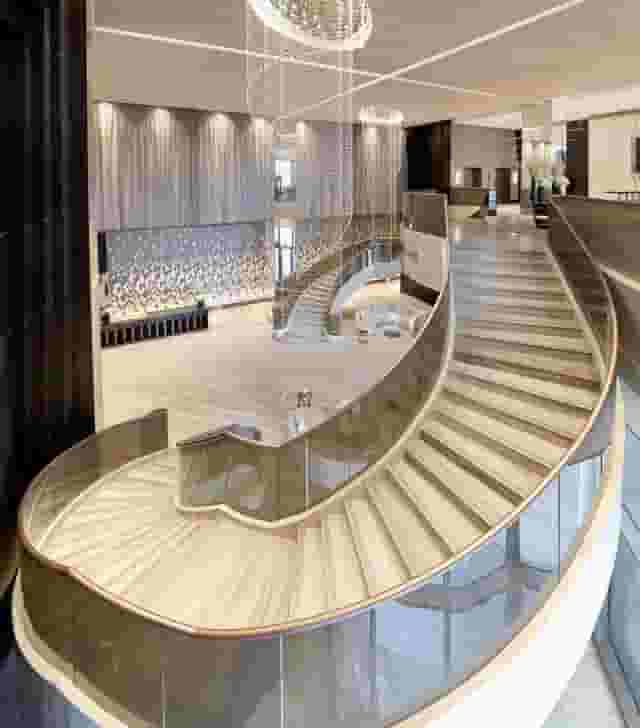 L'Obelisque Ballroom