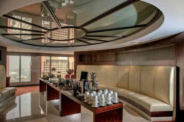 Hotel with Meeting Room, Conference ...