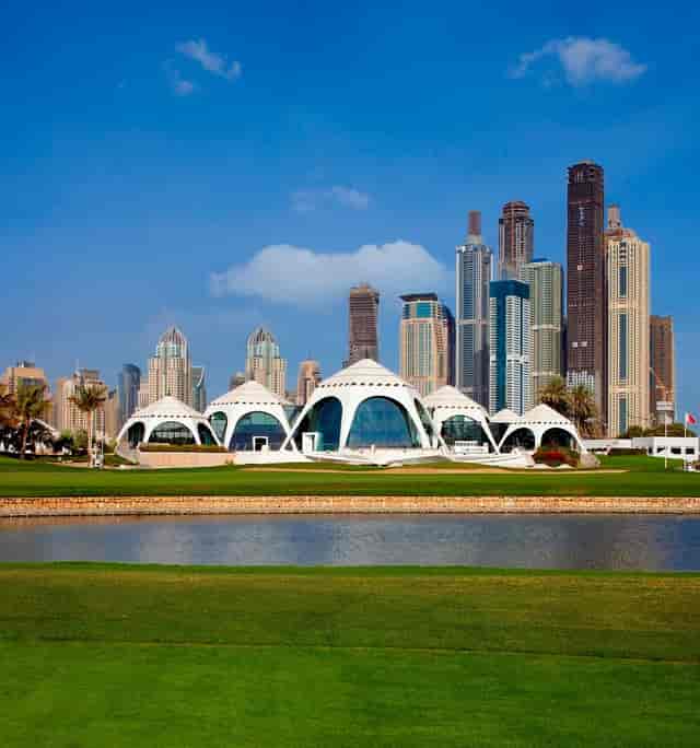 The Lawns at Emirates Golf Club: premium venue for corporate retreats and gala dinners.