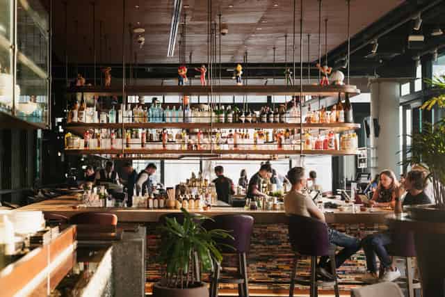 Bar