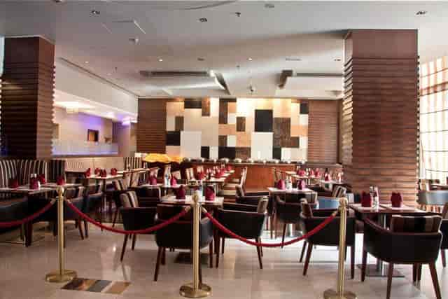 RAMEE ROSE HOTEL, DUBAI ****