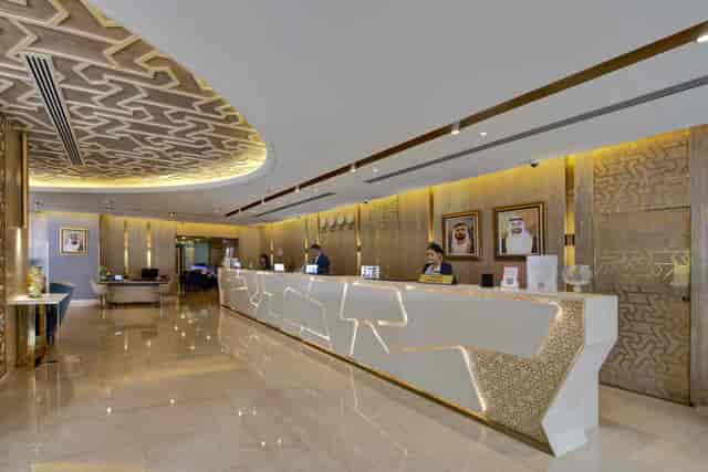 Hotel & Apartments on Sheikh Zayed Road ...