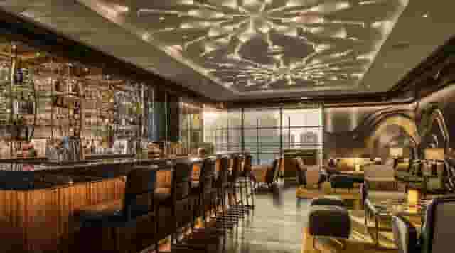 Luna Sky Bar