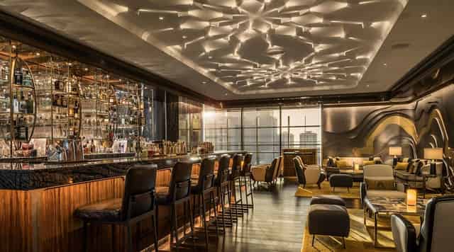 Luna Sky Bar