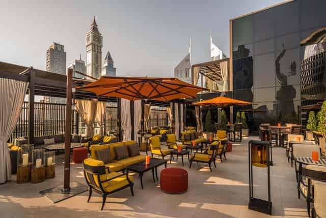 Luna Sky Bar