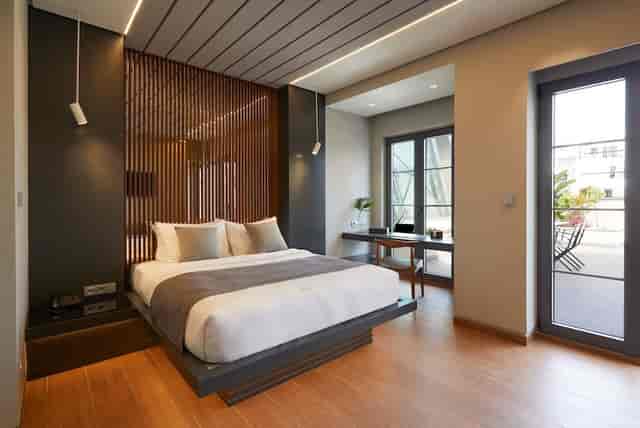 VIP guest room at Athens Ikon with workspace and terrace for corporate retreats and incentive travel.