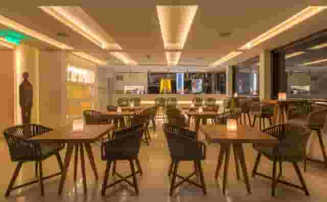 Thea Terrace Bar & Restaurant