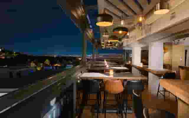 M Bar