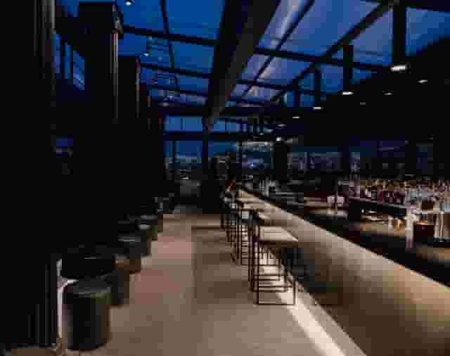Cocktail bar