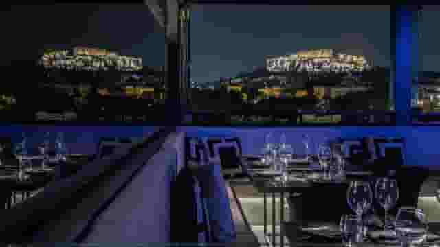 Cocktail bar