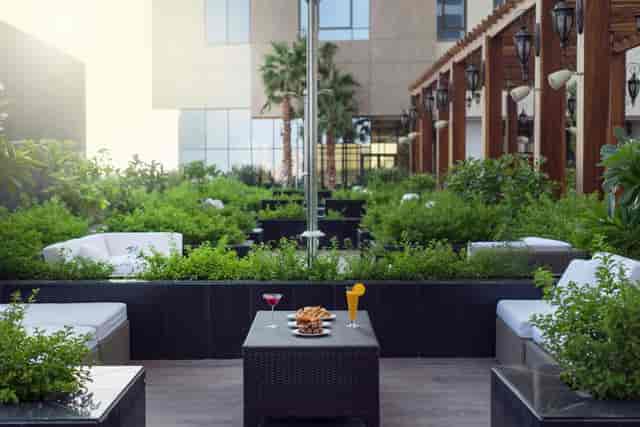 Outdoor lounge at Mövenpick Riyadh, modular seating for networking and corporate events.