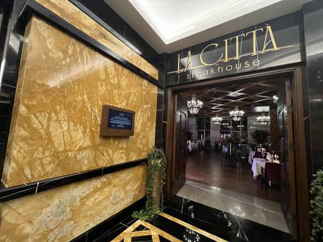restaurant