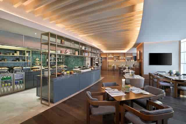 JW Marriott Riyadh conference hall for VIP executive breakfasts and networking events.