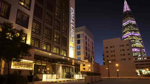 Modern Centro Olaya property: sleek corporate meeting venue for budget-friendly satellite events.