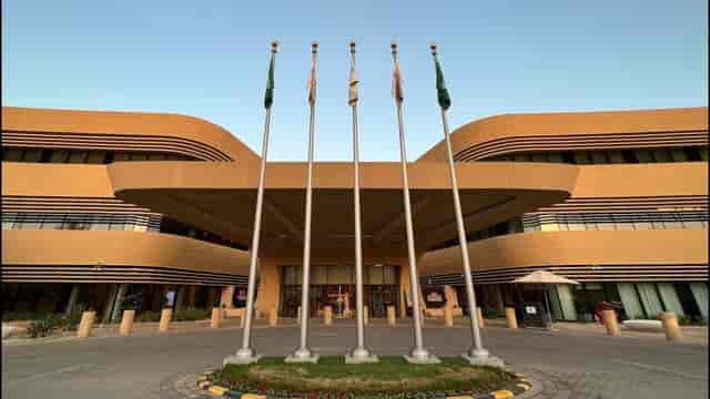 Marriott Riyadh Diplomatic Quarter corporate venue with porte-cochère for VIP events and conferences.