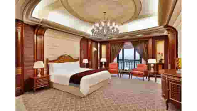 Al Sumou Meeting Room