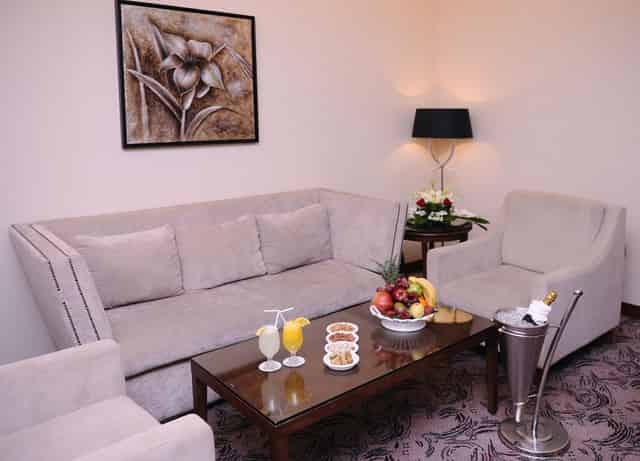 Coffee Lounge & Café