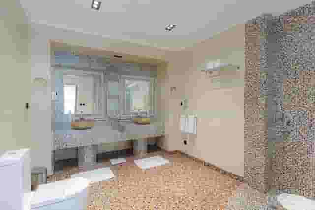 Suites