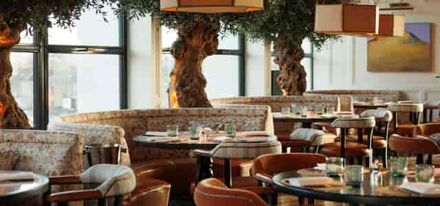 The O’Dwyer Event Suite at The Leinster: premium booth seating for executive dinners and networking.