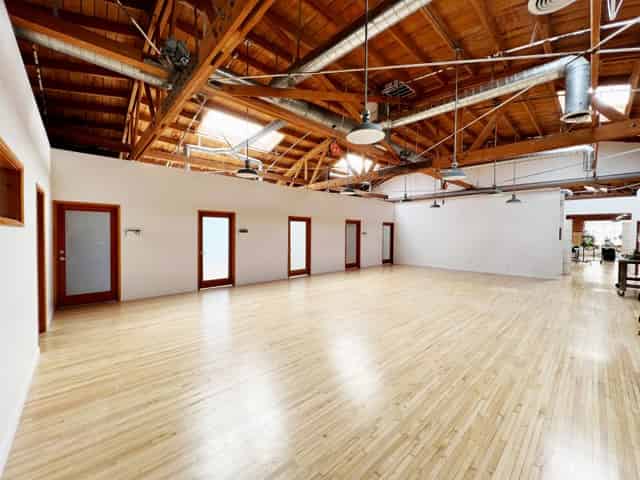 ENTIRE FLOOR