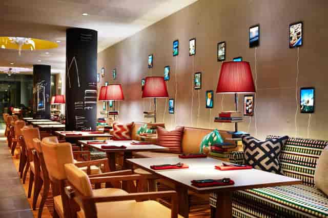 Modern M Social Hotel Singapore bar space for brainstorming and networking events.