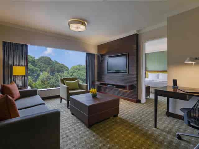 Executive suite at Holiday Inn Singapore, ideal for VIP meetings and corporate breakout sessions.