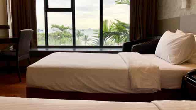 Resort - Siloso Beach Resort - Sentosa ...