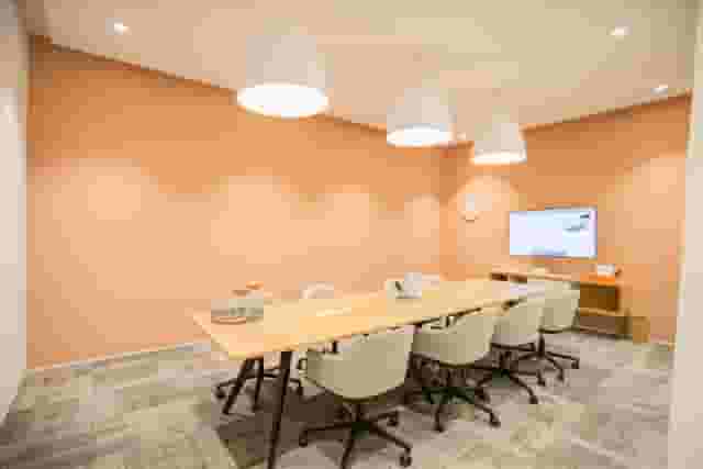 Meeting Rooms
