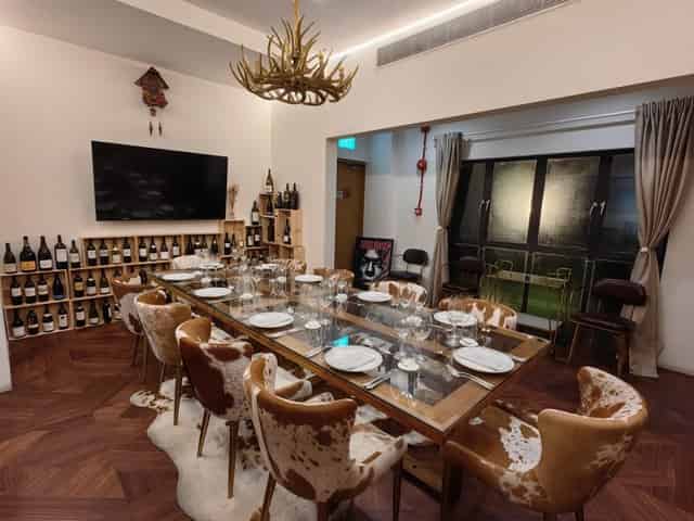 Private Rooms