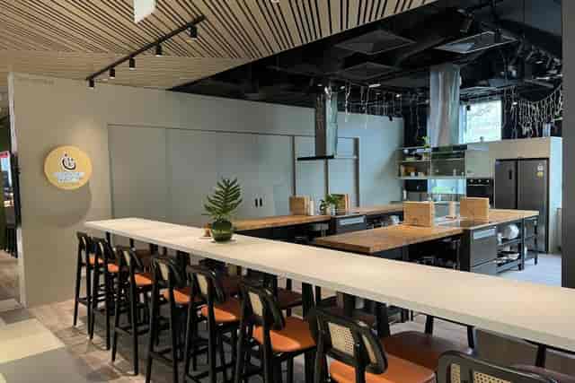 Modern corporate breakout room for team-building workshops and networking events.