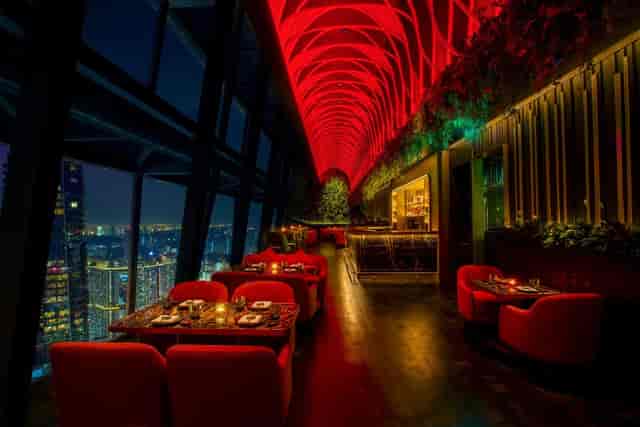 SUSHISAMBA Singapore private dining room with skyline views for corporate events and VIP dinners.