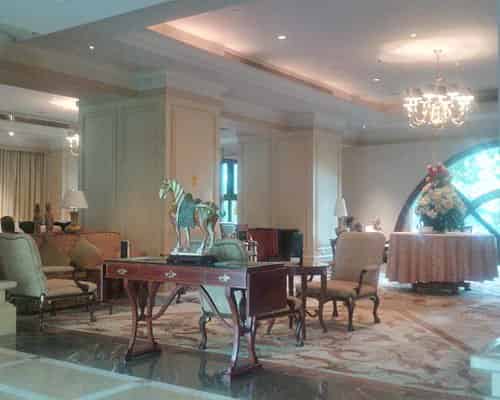 Rosewood Room