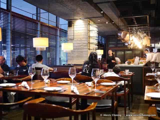 Upscale restaurant at Bar in Bedrock for intimate networking dinners and corporate team events.