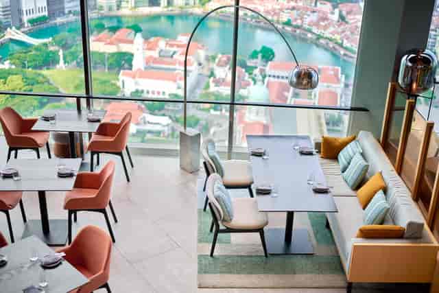 SKAI private dining room with panoramic city views for VIP dinners and upscale networking events.