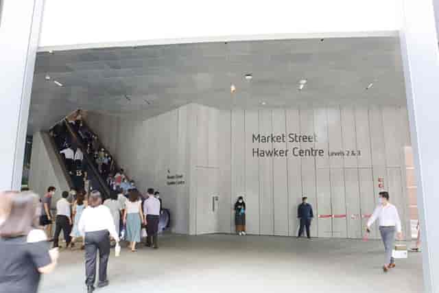 CapitaSpring Hawker Centre: High-traffic entry point for efficient event crowd management.