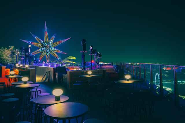 VIP Cabana (Upper Deck)