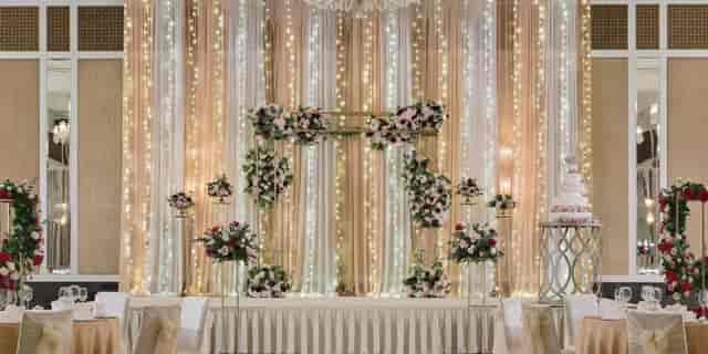 Elegant Grand Ballroom at InterContinental Singapore, perfect for weddings and formal events.