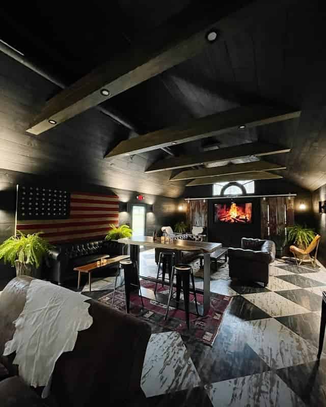 Treehouse Conference Room