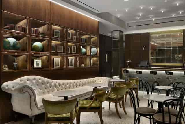 Upscale Hotel Belleclaire lounge for VIP receptions and networking cocktail events.