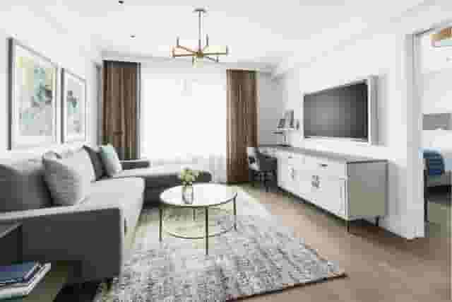 Rooms & Suites